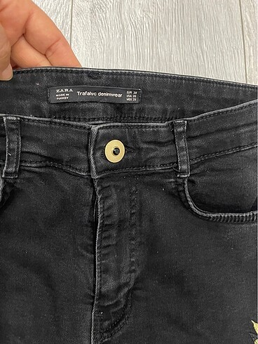 38 Beden Zara jean