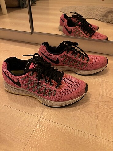 nike koşu ayakkabısı