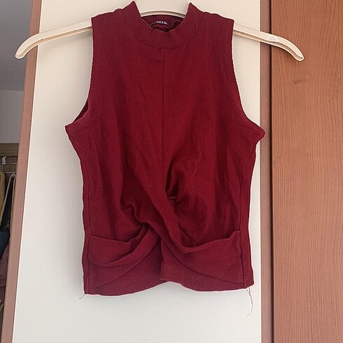 bordo düğümlü bluz
