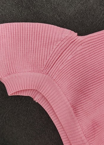 Esnek vücudu saran bluz - Görsel 3