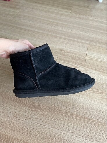 35 Beden siyah Renk Next marka Ugg tipi tuylu bot