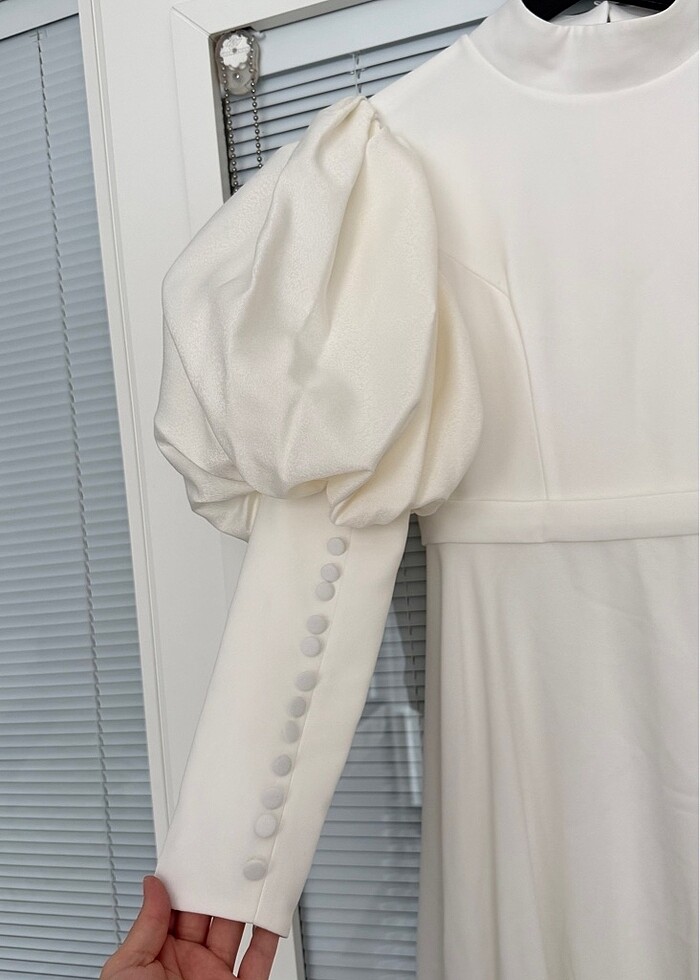 Beyaz Uzun Abiye Elbise - Görsel 4