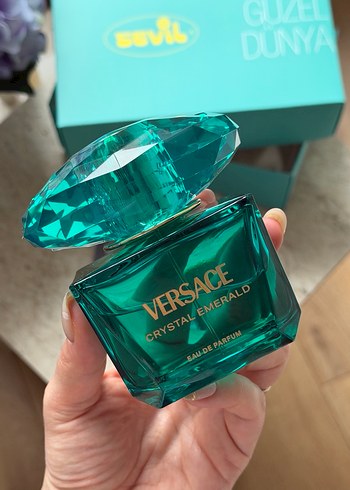 Versace Crystal kadın parfümü - Görsel 4