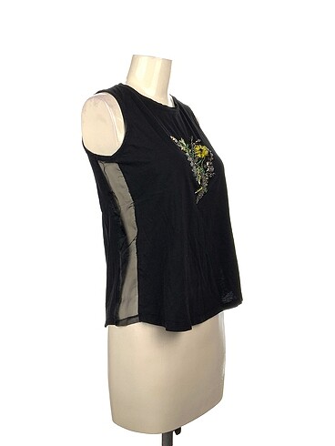 Twist Twist T-shirt %70 İndirimli.
