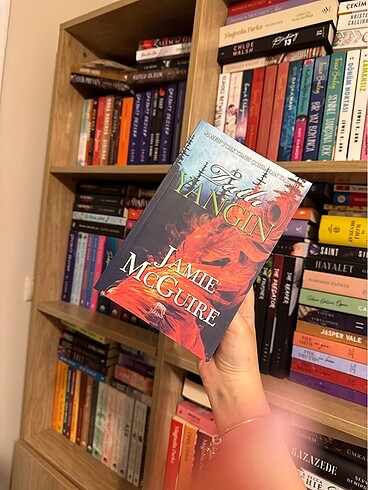 Tatlı Yangın kitap