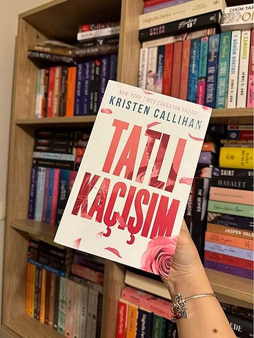 Tatlı Kaçışım kitap