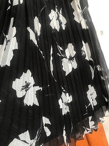 46 Beden GERRY WEBER Şifon etek(Diz altı)