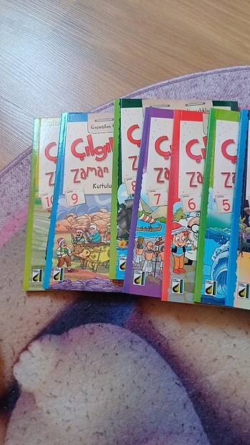 Beden Renk İçerisinde 10 kitap var