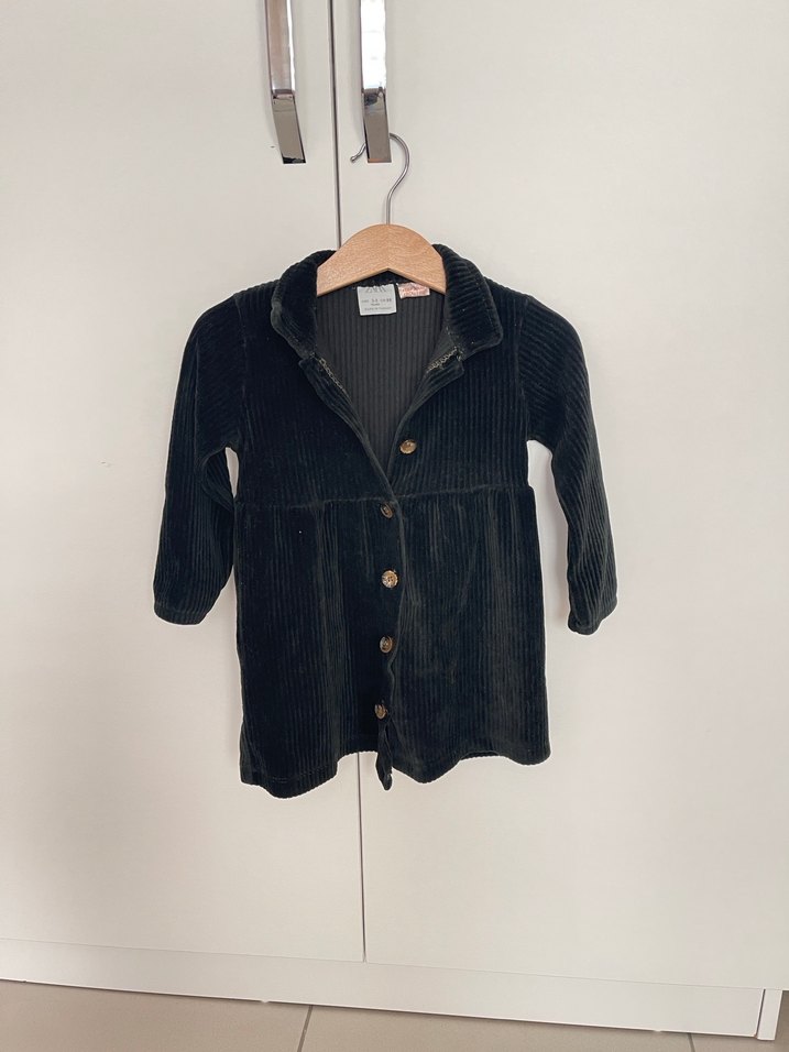 Siyah Kadife Düğmeli Kız Elbise - Görsel 3