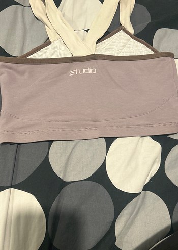 NikeFIT Bej Askılı Lila Spor Sütyeni - Görsel 4