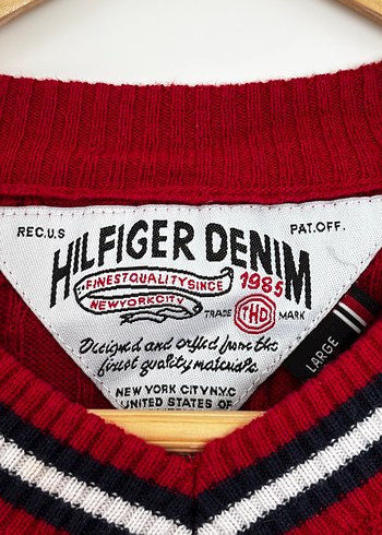 m Beden kırmızı Renk Tommy Hilfiger Kırmızı V Yaka Örgü Kadın Kazak