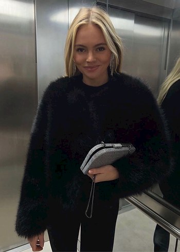 Mango Siyah Kısa Peluş Ceket Mont - Görsel 2