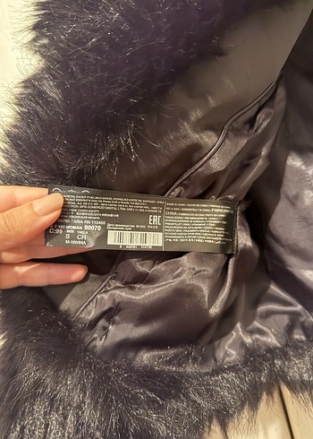 Mango Siyah Kısa Peluş Ceket Mont - Görsel 6