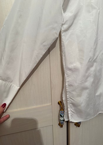 Zara Taş Düğmeli Beyaz Gömlek - Görsel 5
