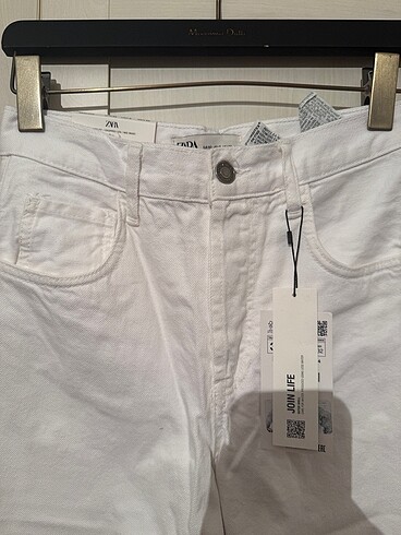 32 Beden beyaz Renk Zara Culotte Jean