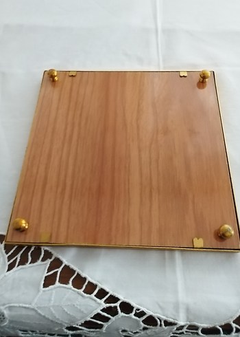 Beden Bej Çiçek Desenli goblenAltın Renk Çerçeveli nihale