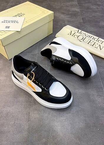 38 Beden çeşitli Renk ???? Alexander McQueen ????