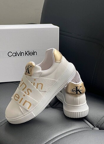 36 Beden çeşitli Renk Calvin Klein ????????