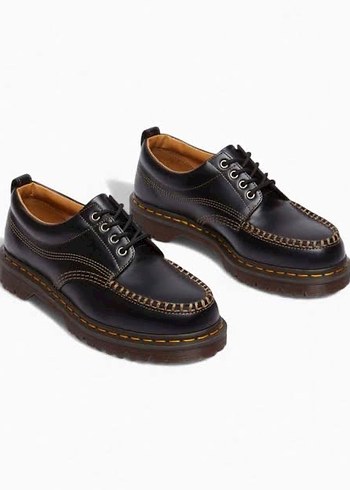 Dr. Martens 41