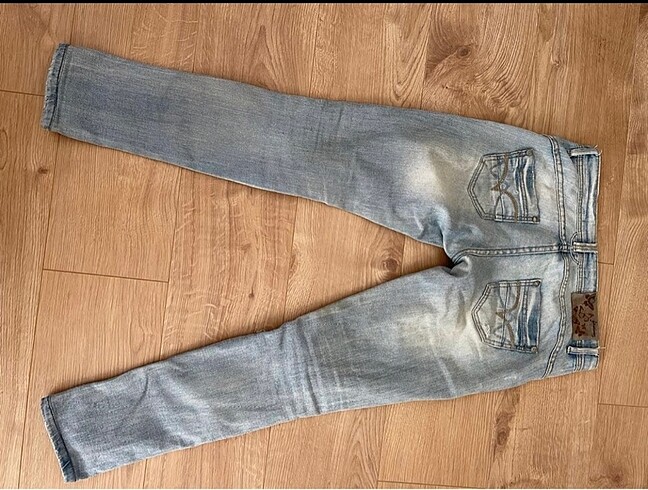 28 Beden mavi Renk Stradivarius Jeans Kot
