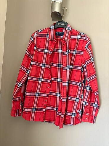 Bg store nukutawe kareli gömlek