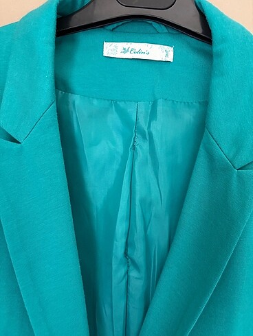 s Beden Colin?s yeşil blazer ceket