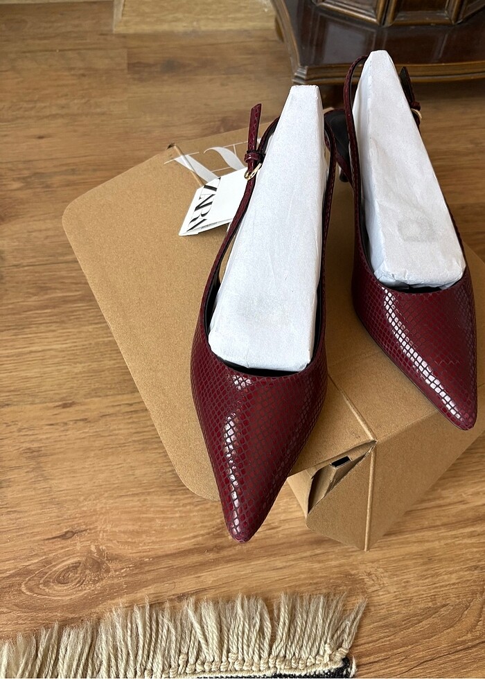 Zara bordo ayakkabı - Görsel 3