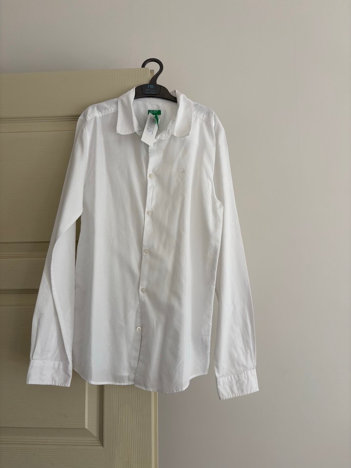 Beyaz Benetton gömlek - Görsel 2