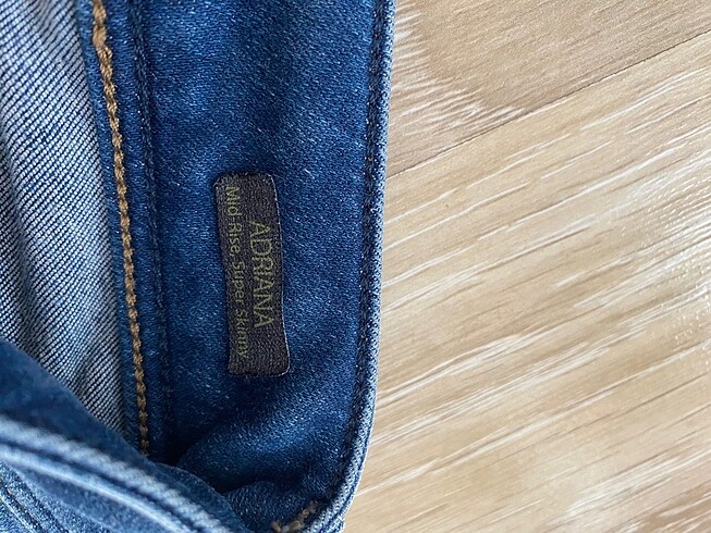 26 Beden Mavi jean