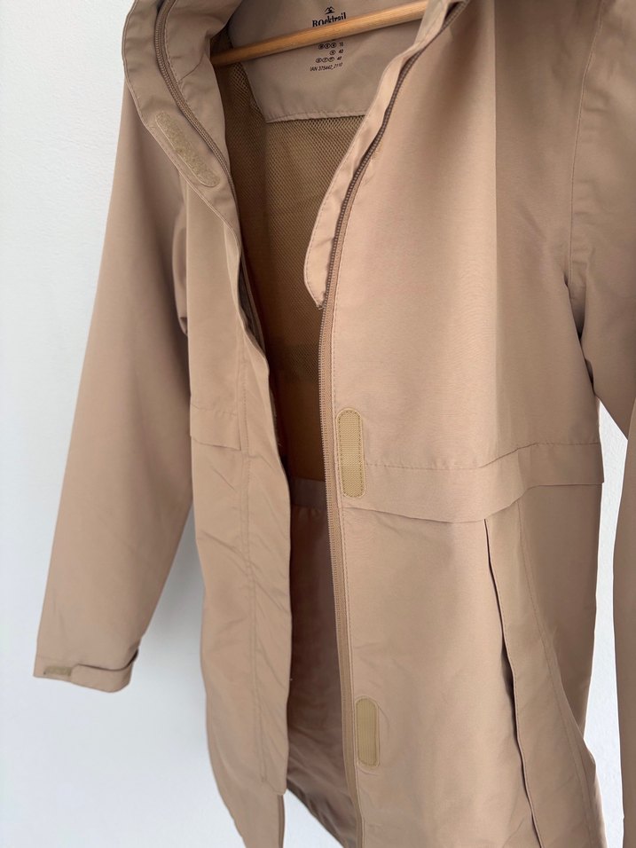 Bej Yağmurluk - Görsel 2