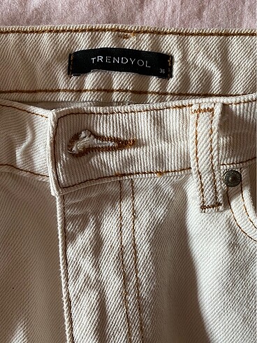 Ekru trendyol pantolon