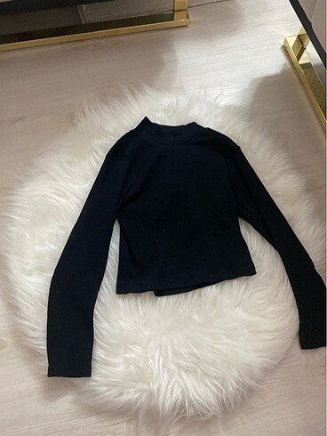 Siyah crop