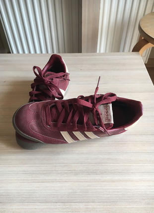 Adidas kırmızı drogon
