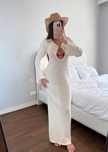 Beyaz V Yaka Uzun Triko Elbise - Görsel 4