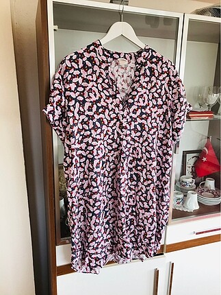 H&M Üsttt