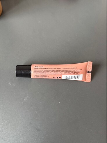 NYX Nyx Born to Glow Gleam Likit Highlighter