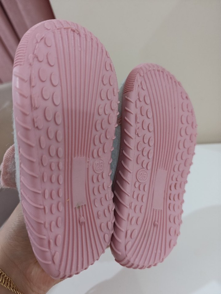 Kız Çocuk Pembe Nakışlı Sıcak Terlik - Görsel 4