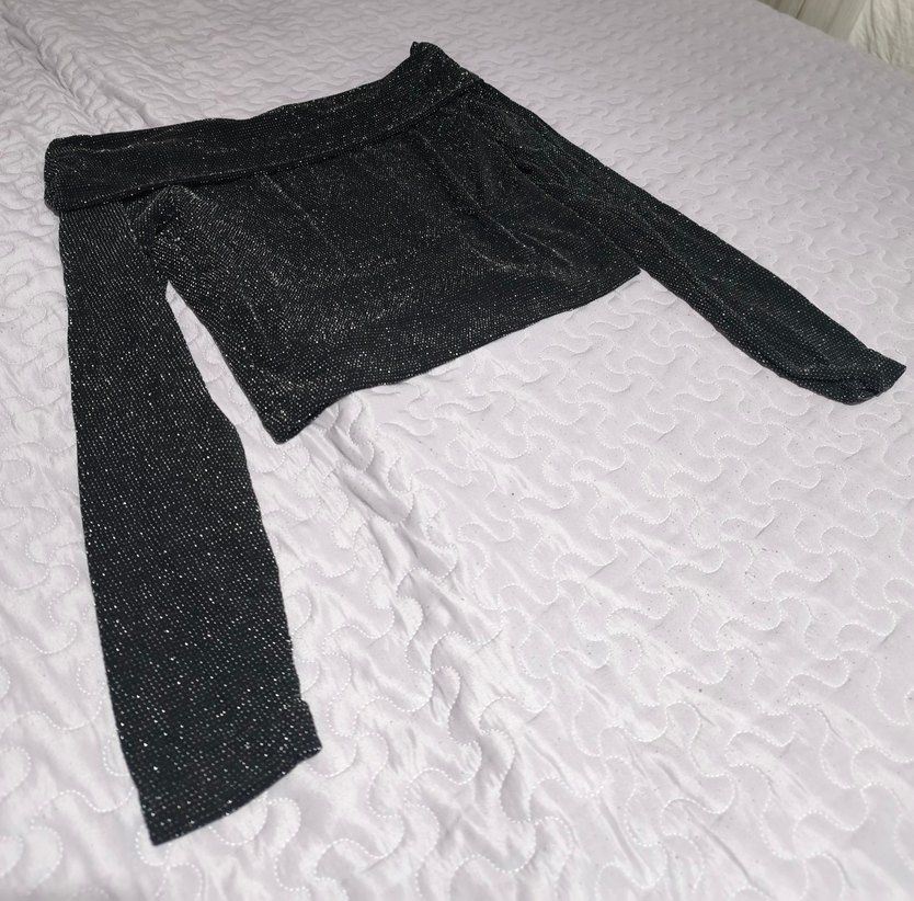 Madonna yaka simli bluz - Görsel 3