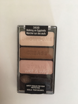 Wet n wild Wet N Wild Trio Göz Farı - Walking On Eggshells