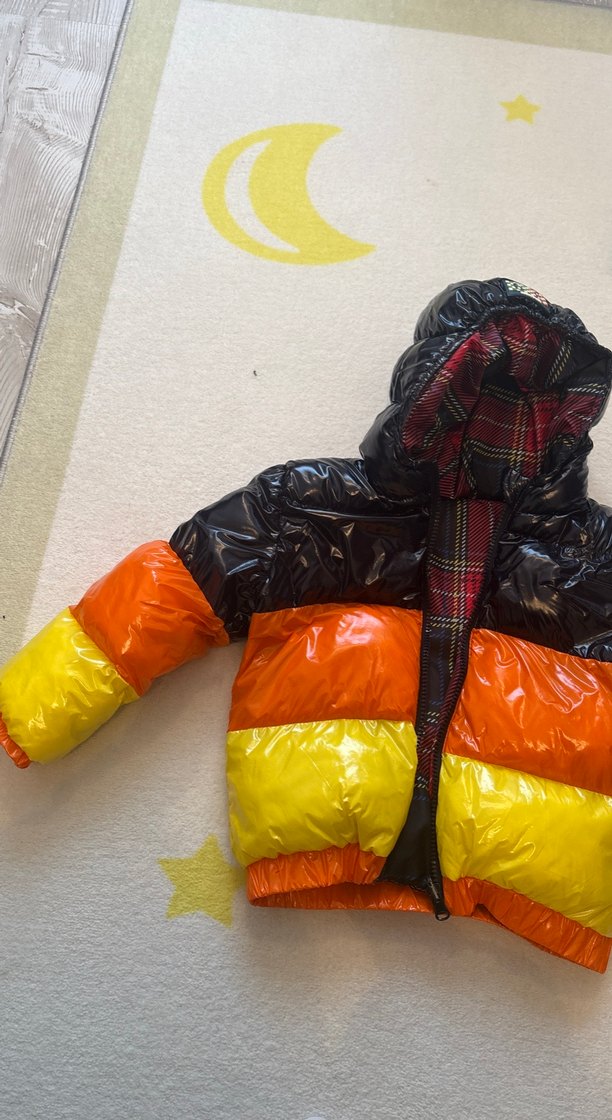 Kapüşonlu Renkli Erkek Çocuk Mont - Görsel 2