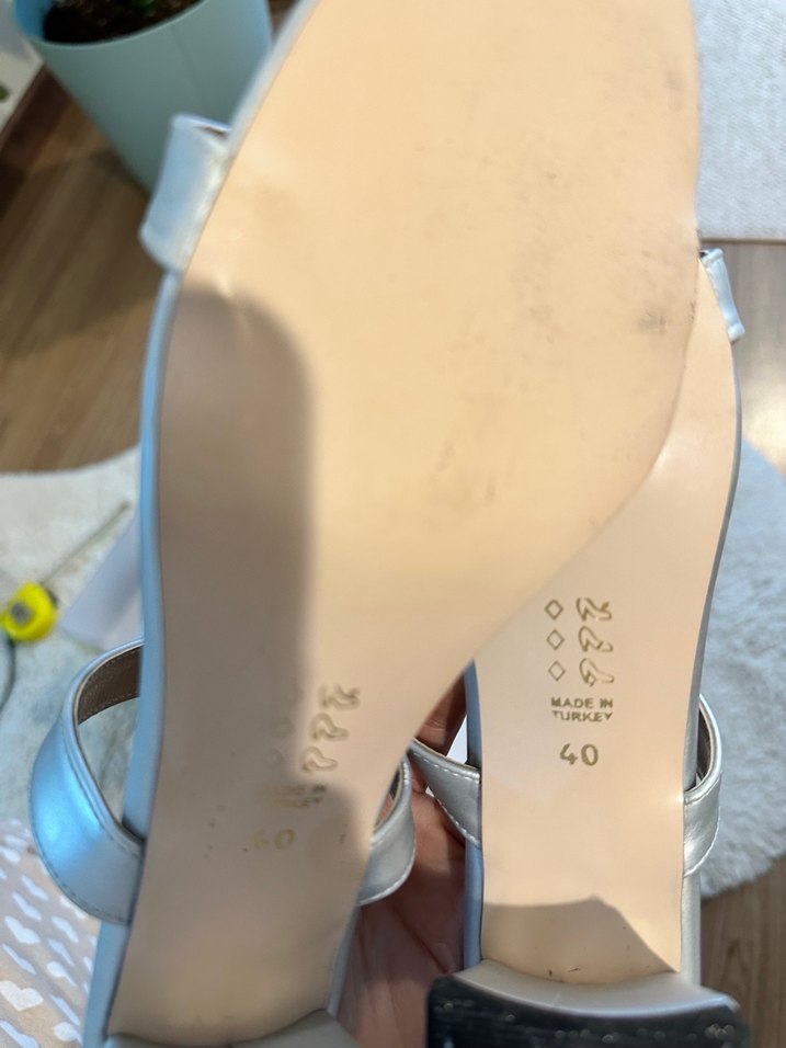 Minimalist gümüş Renk Kadın Topuklu Terlik - Görsel 5