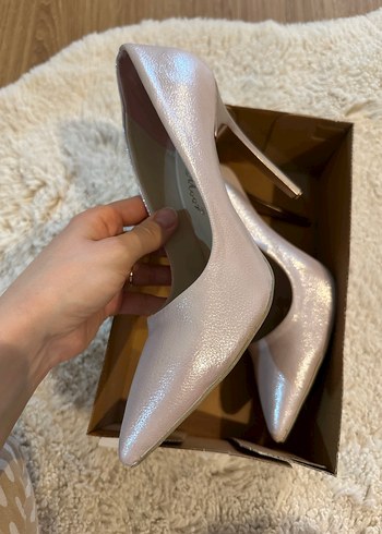 Pudra Parlak Kadın Stiletto - Görsel 4