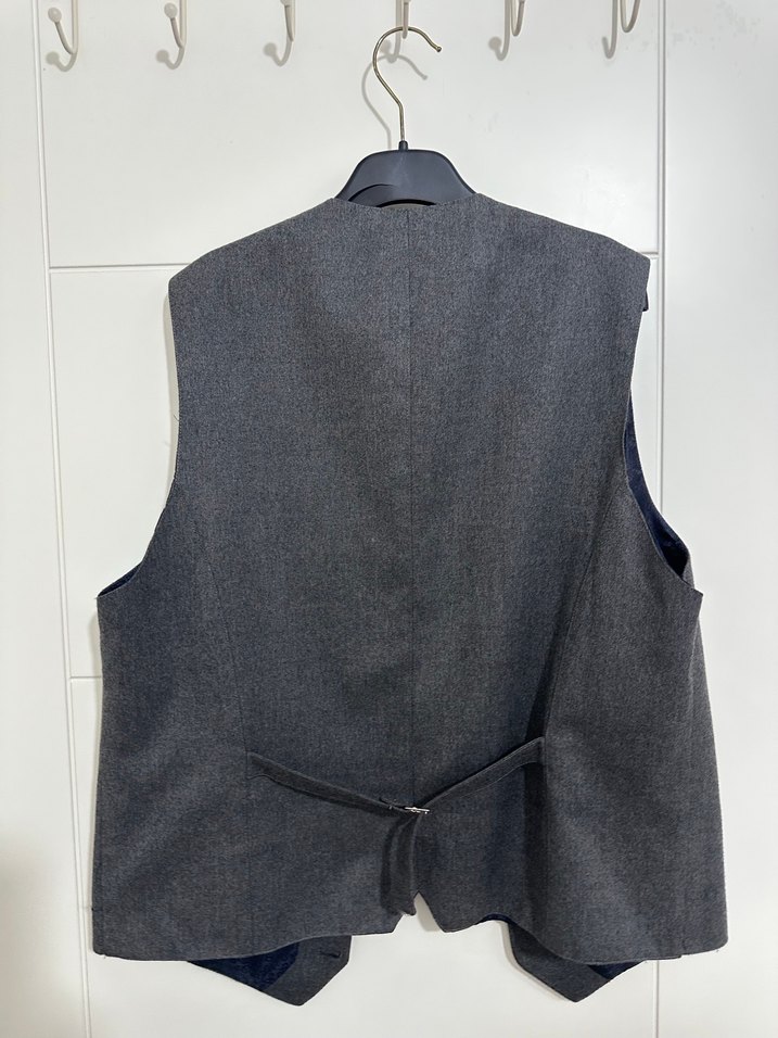 Erkek Gri Düğmeli Kolsuz Yelek - Görsel 3