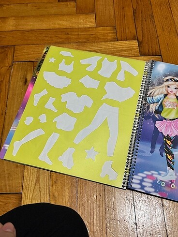  Beden Renk Çizim şablonlu defter