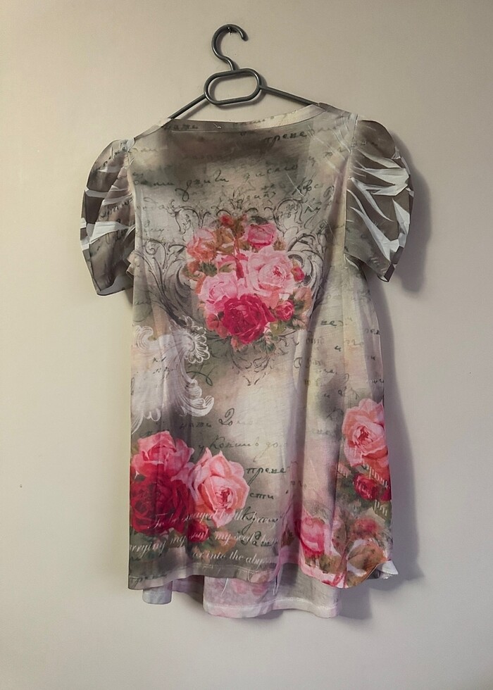 Çiçekli bluz - Görsel 5