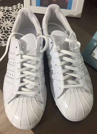 38 Beden beyaz Renk Adidas süperstar orjinal