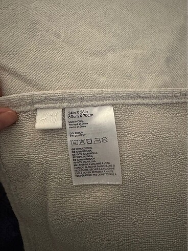 2 Yaş Beden H&M plaj havlusu