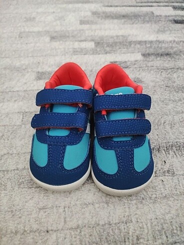 Adidas Adidas ilk adım