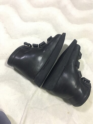 39 Beden siyah Renk Yapışkanlı yazlık ayakkabı