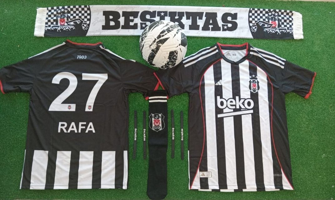 Orkun Kökçü Siyah Kısa Kollu Spor Forma - Görsel 2